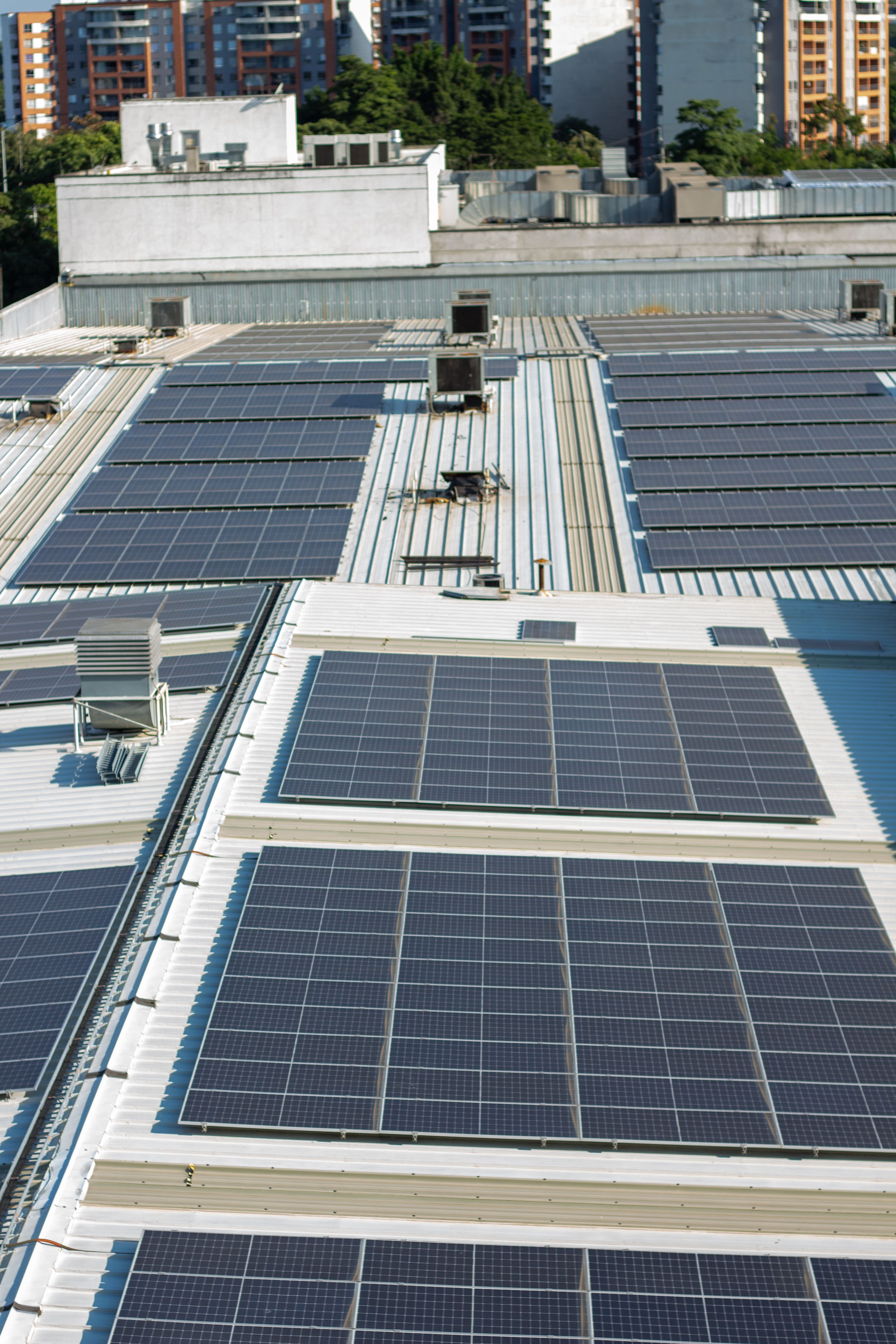 Panneaux photovoltaïques sur toiture